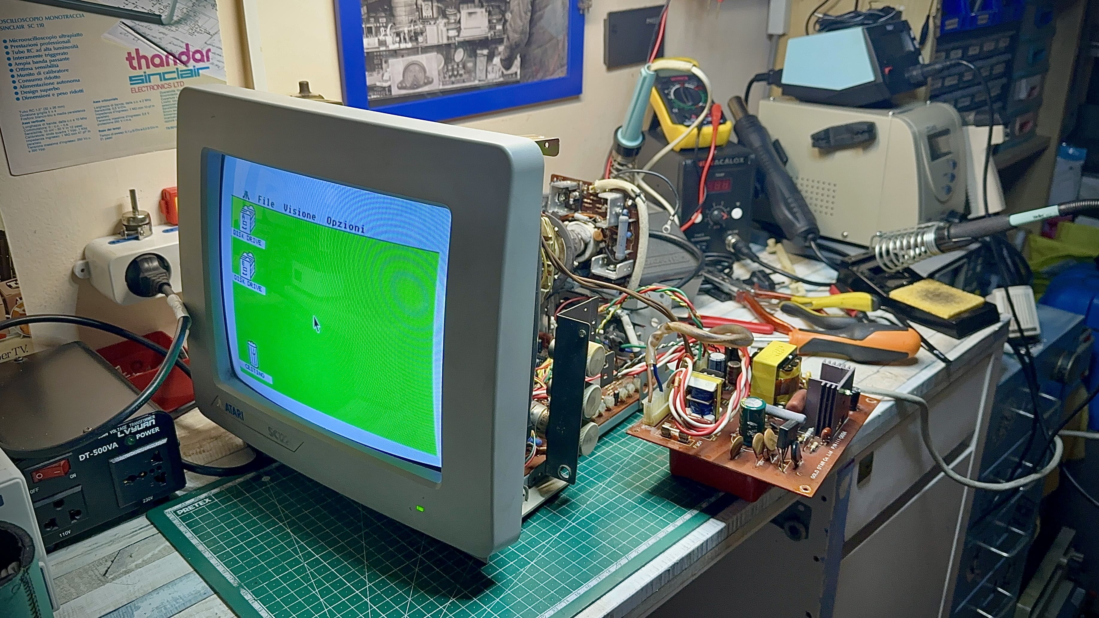 Diagnosi monitor Atari SC 1224 con problemi di alimentazione
